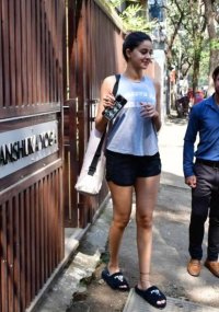 ananya panday_teluguvox 3